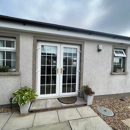 Smythe Cottage Kirkistown エクステリア 写真